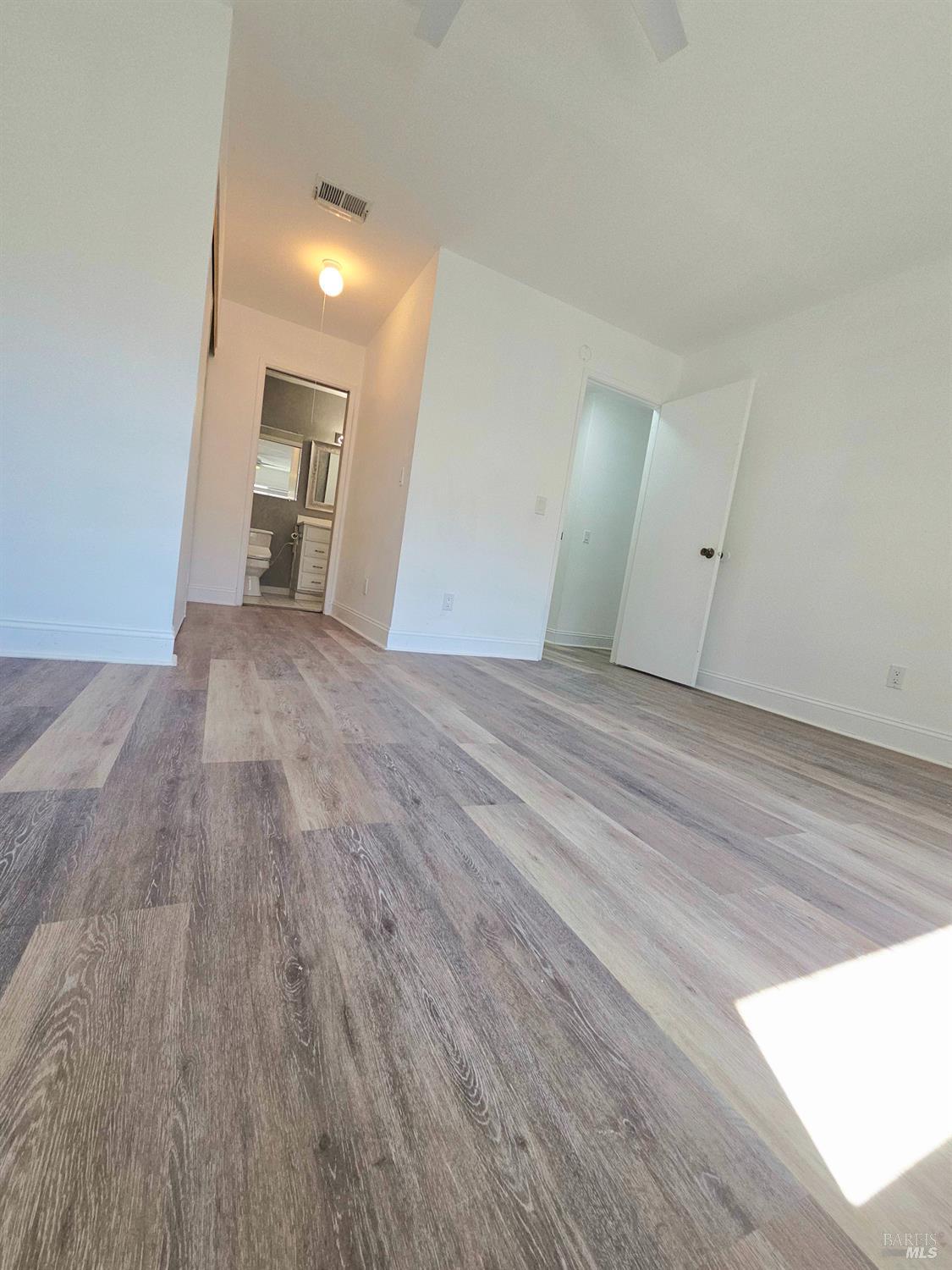 Detail Gallery Image 17 of 24 For 140 Del Rio Ct #4,  Vacaville,  CA 95687 - 3 Beds | 1 Baths