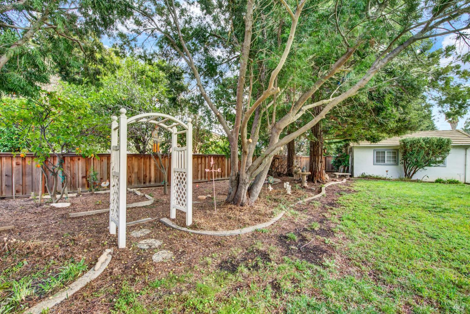 Detail Gallery Image 59 of 61 For 325 Fieldstone Ct, Vacaville,  CA 95687 - 5 Beds | 3 Baths