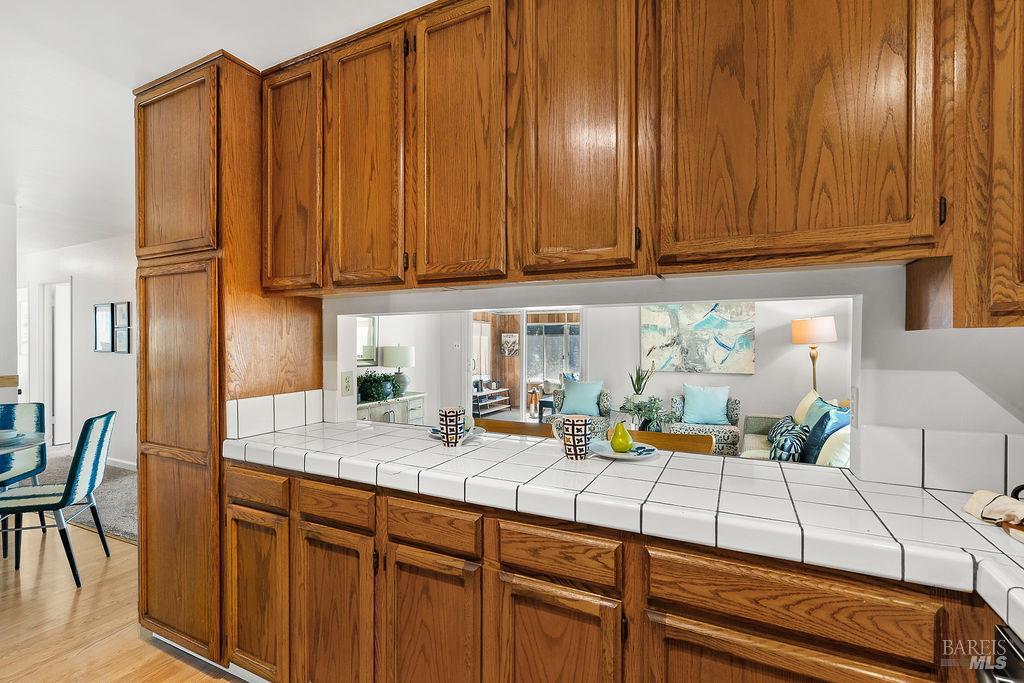 Detail Gallery Image 8 of 38 For 520 Raymond Dr, Benicia,  CA 94510 - 3 Beds | 1 Baths