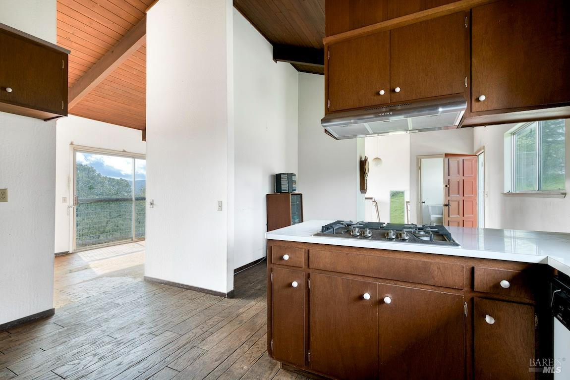 Detail Gallery Image 59 of 71 For 2511 Laguna Vista Dr, Novato,  CA 94945 - 3 Beds | 2/1 Baths