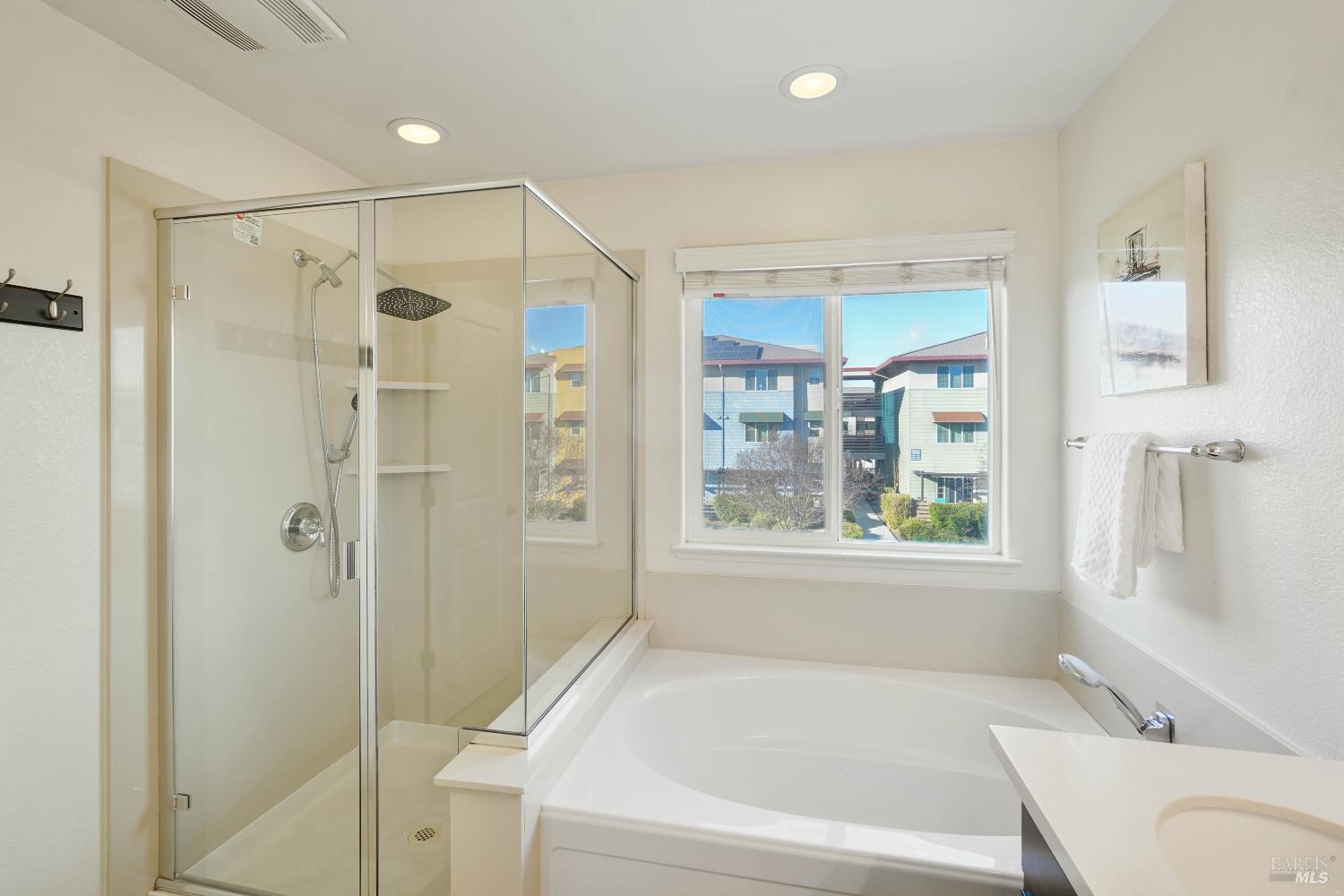 Detail Gallery Image 32 of 77 For 1205 Cornell Ct, Dixon,  CA 95620 - 4 Beds | 3 Baths