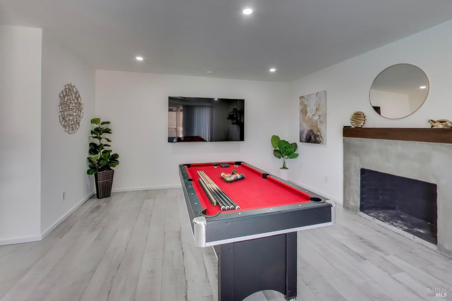 Detail Gallery Image 15 of 39 For 1210 Humphrey Dr, Suisun City,  CA 94585 - 4 Beds | 2/1 Baths