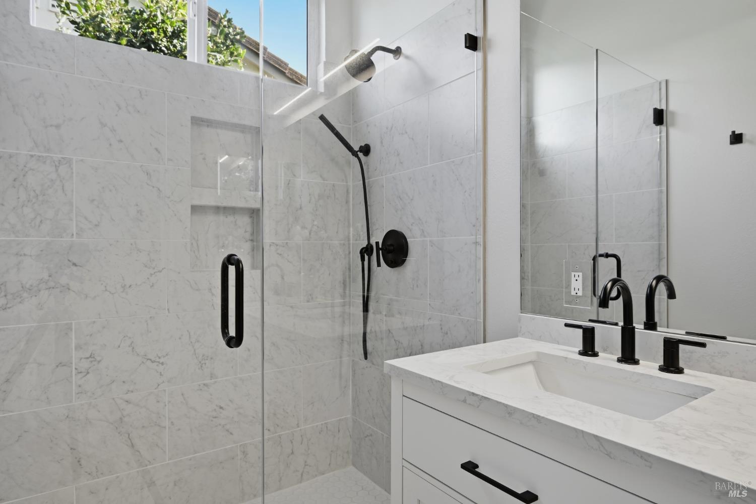 Detail Gallery Image 23 of 41 For 20 Caber Ct, Napa,  CA 94558 - 3 Beds | 2 Baths