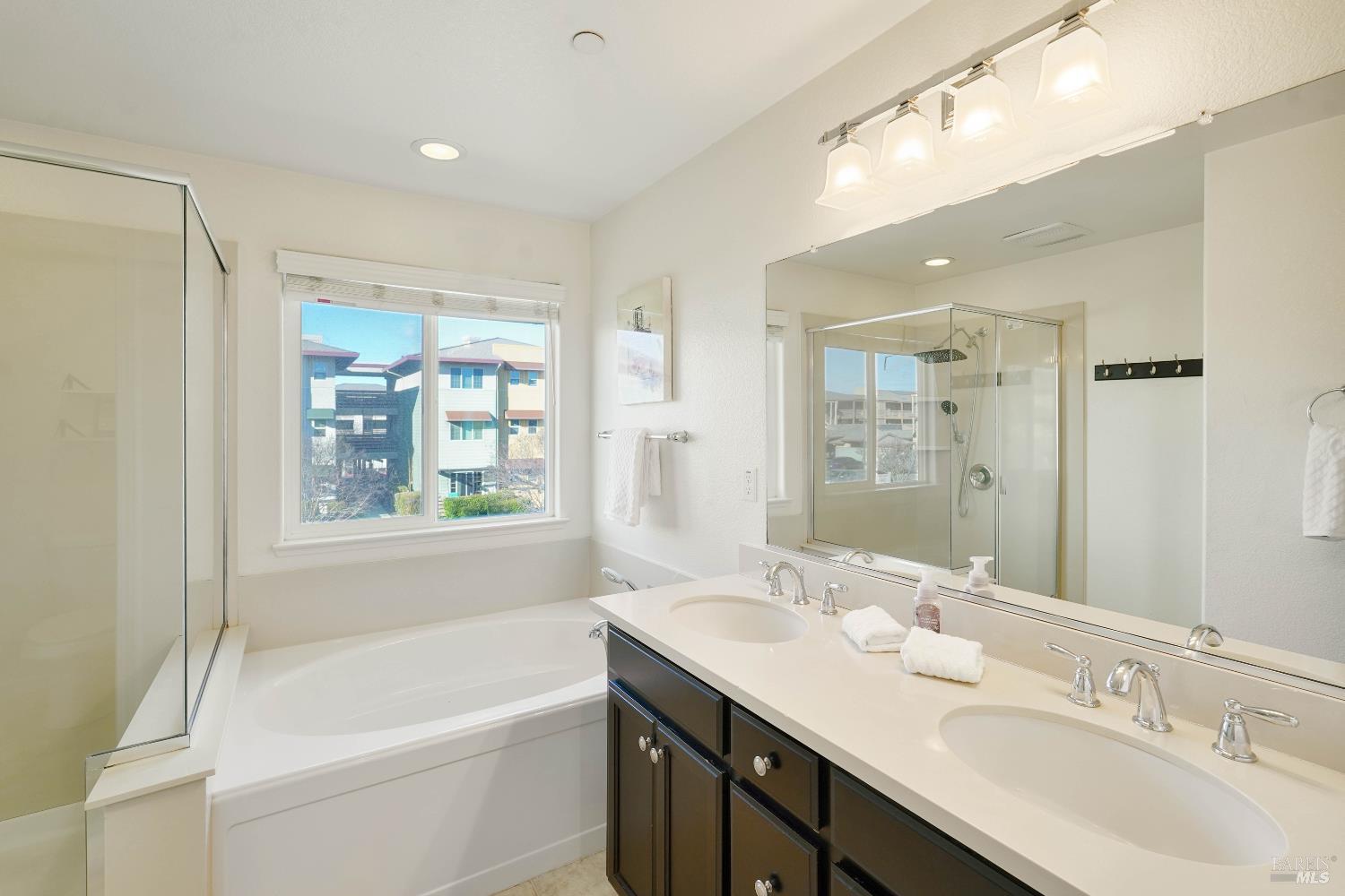 Detail Gallery Image 31 of 77 For 1205 Cornell Ct, Dixon,  CA 95620 - 4 Beds | 3 Baths