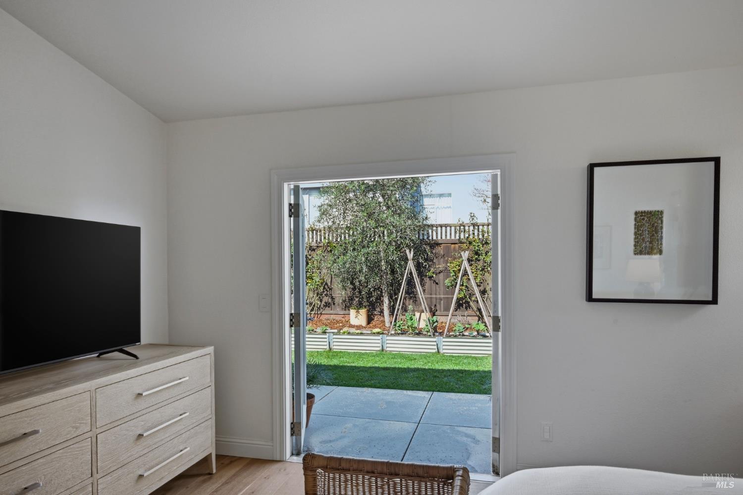 Detail Gallery Image 21 of 41 For 20 Caber Ct, Napa,  CA 94558 - 3 Beds | 2 Baths