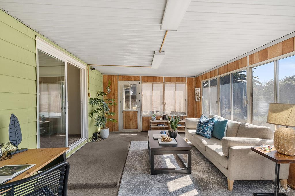 Detail Gallery Image 16 of 38 For 520 Raymond Dr, Benicia,  CA 94510 - 3 Beds | 1 Baths