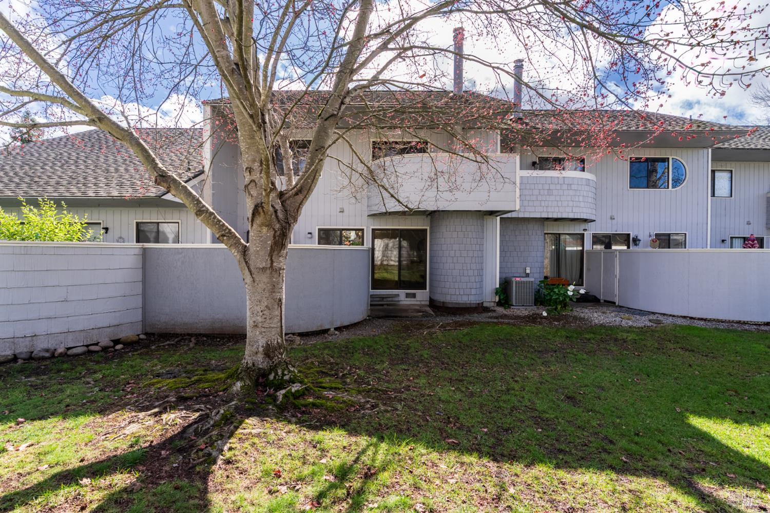 Detail Gallery Image 32 of 36 For 2791 Mcbride Ln #139,  Santa Rosa,  CA 95403 - 3 Beds | 2/1 Baths