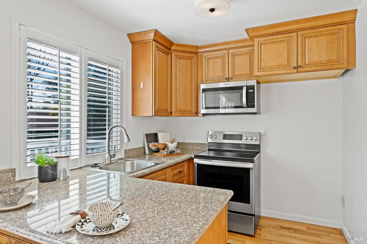 Detail Gallery Image 9 of 24 For 138 Warwick Dr #77,  Benicia,  CA 94510 - 3 Beds | 1/1 Baths