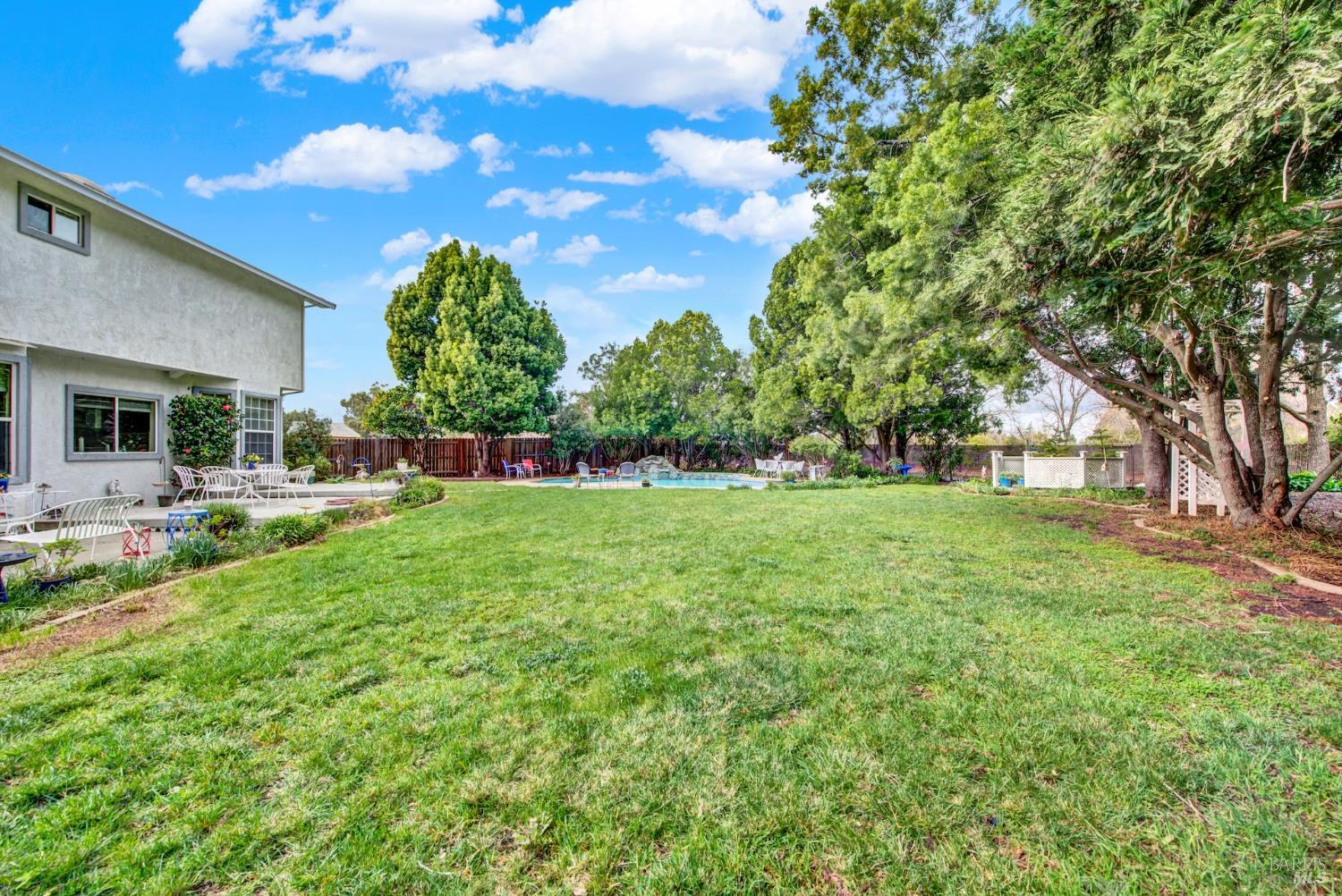 Detail Gallery Image 57 of 61 For 325 Fieldstone Ct, Vacaville,  CA 95687 - 5 Beds | 3 Baths