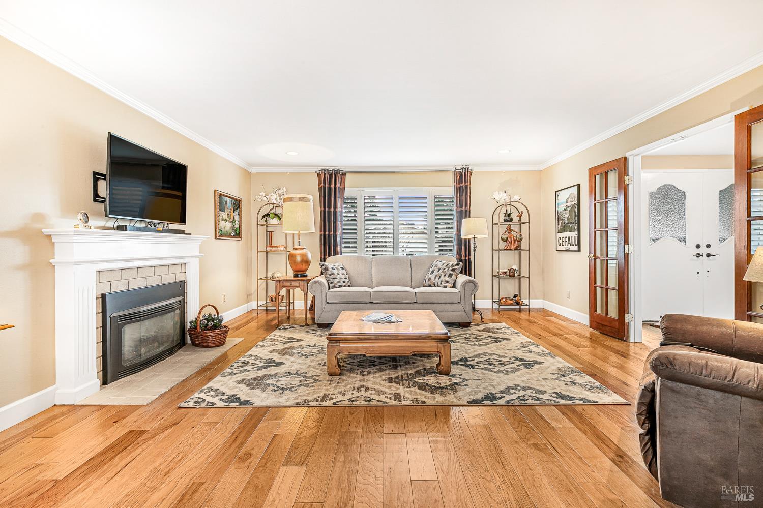 Detail Gallery Image 8 of 39 For 46 Autumn Leaf Dr, Santa Rosa,  CA 95409 - 2 Beds | 2 Baths