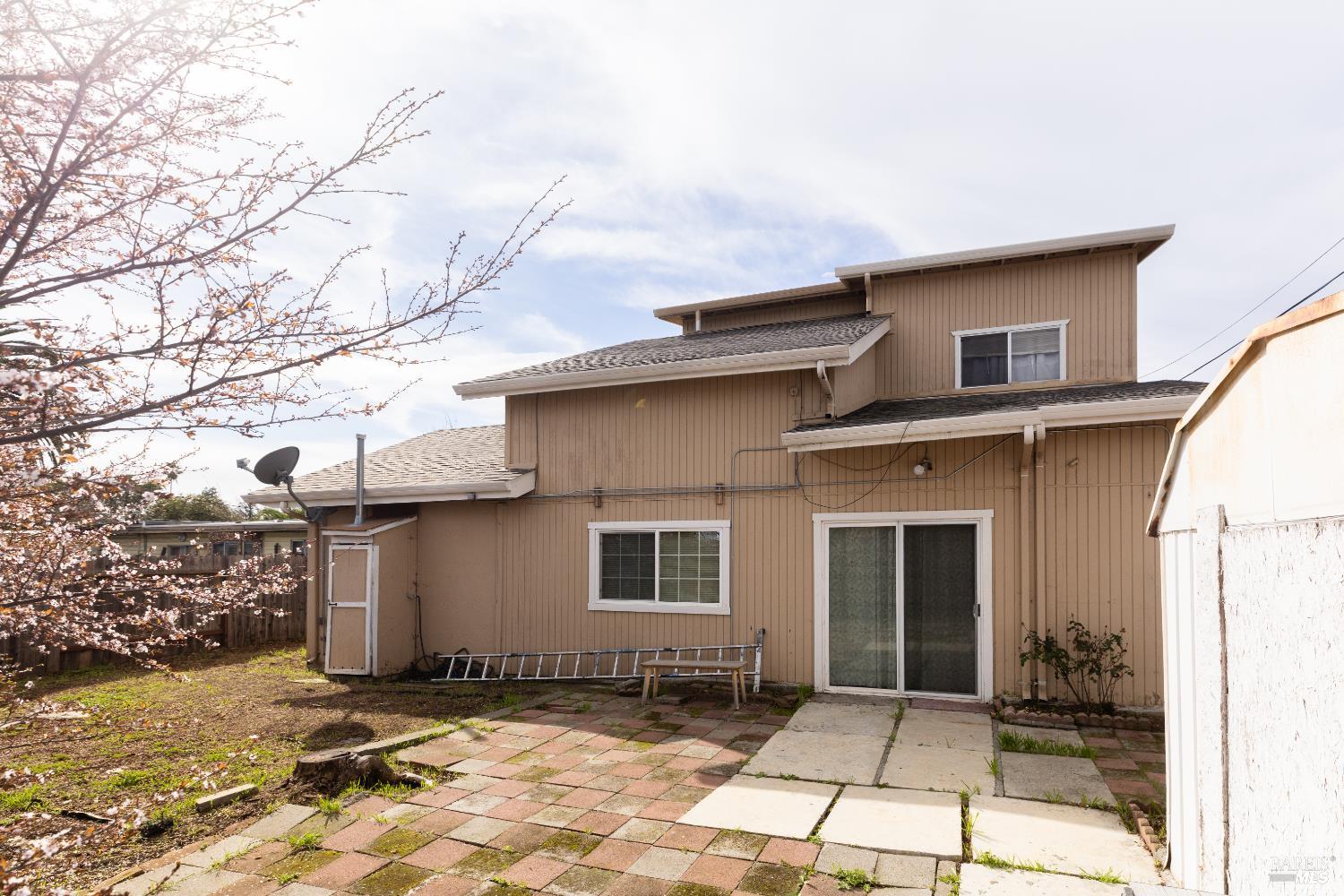 Detail Gallery Image 23 of 24 For 1500 Harrison St, Fairfield,  CA 94533 - 4 Beds | 2 Baths