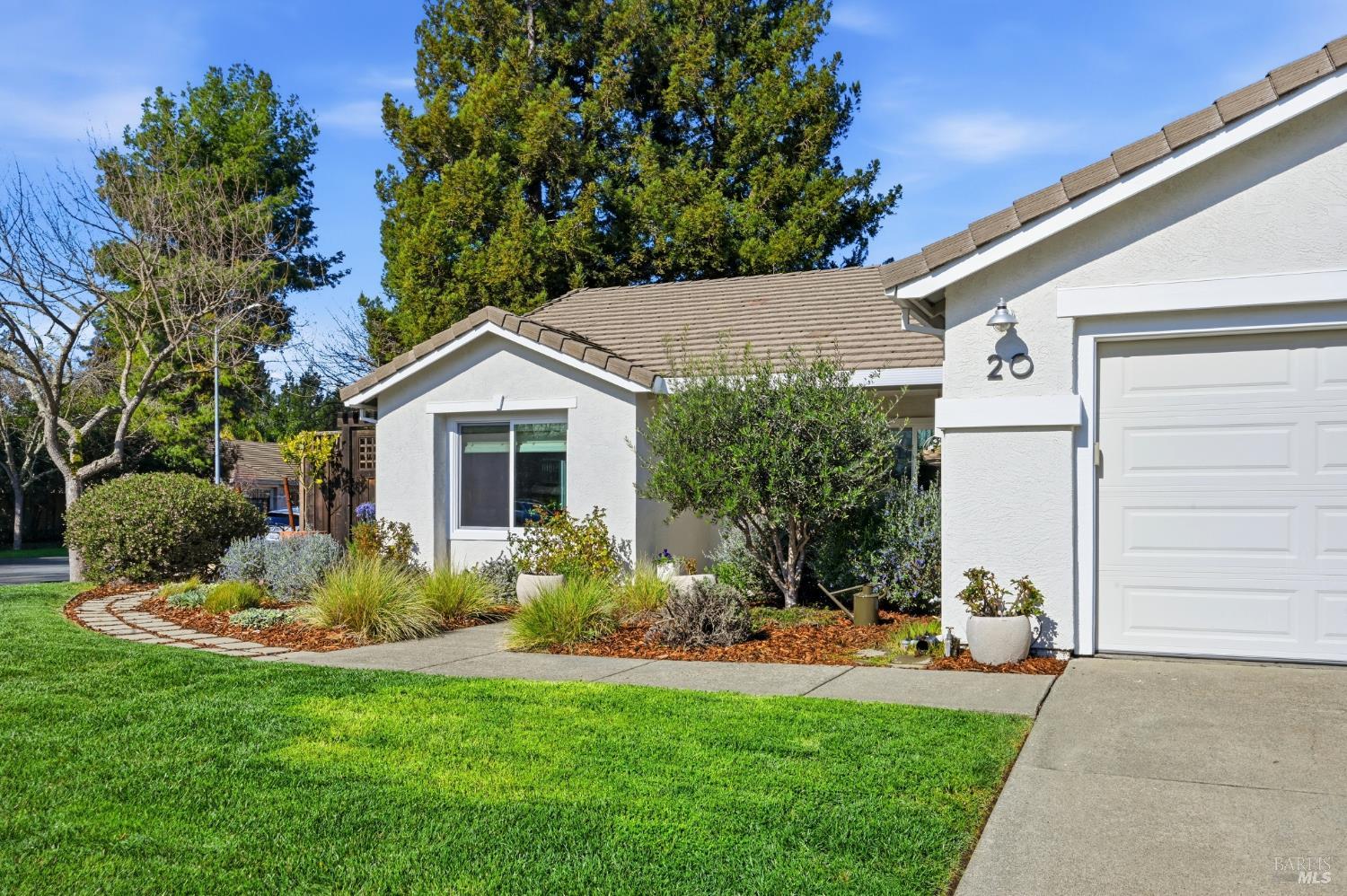 Detail Gallery Image 40 of 41 For 20 Caber Ct, Napa,  CA 94558 - 3 Beds | 2 Baths