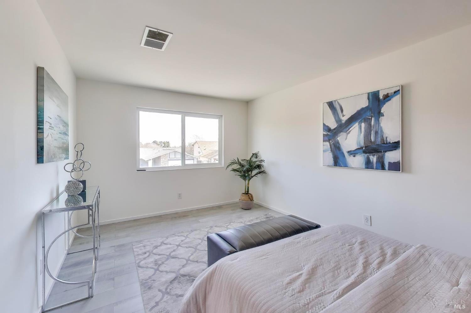 Detail Gallery Image 18 of 39 For 1210 Humphrey Dr, Suisun City,  CA 94585 - 4 Beds | 2/1 Baths