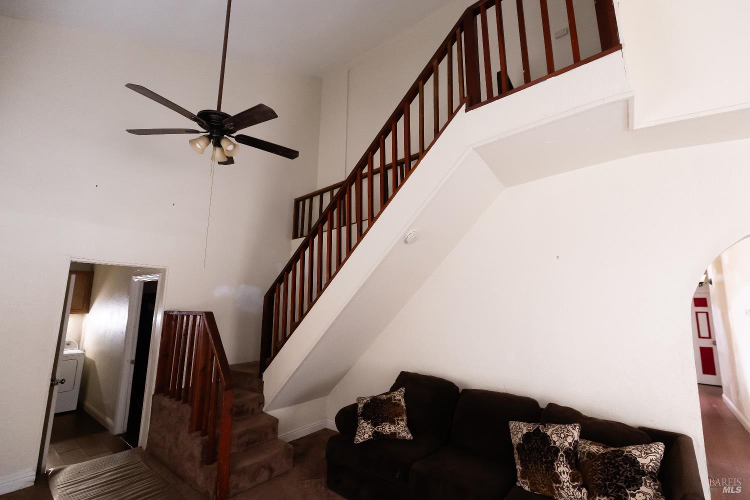 Detail Gallery Image 3 of 24 For 1500 Harrison St, Fairfield,  CA 94533 - 4 Beds | 2 Baths