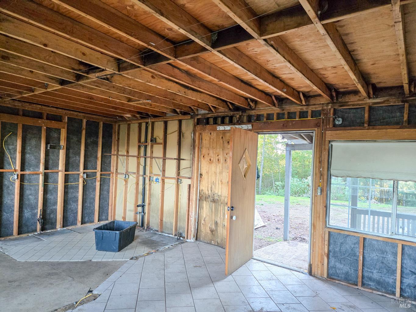 Detail Gallery Image 15 of 23 For 36341 Covelo Rd, Willits,  CA 95490 - – Beds | – Baths