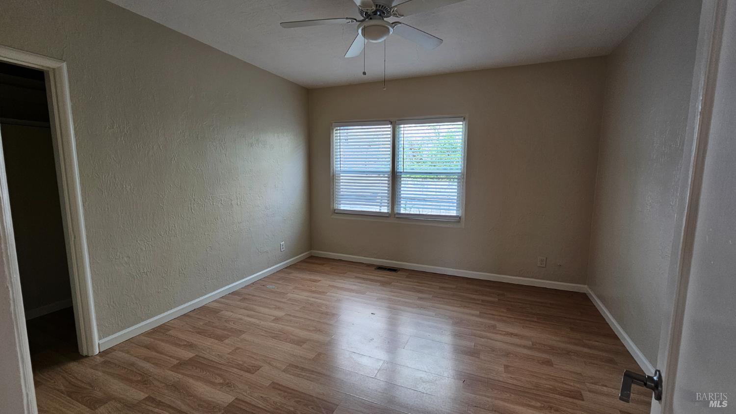 Detail Gallery Image 5 of 5 For 1448 Rice St #A,  Vallejo,  CA 94590 - 1 Beds | 1 Baths