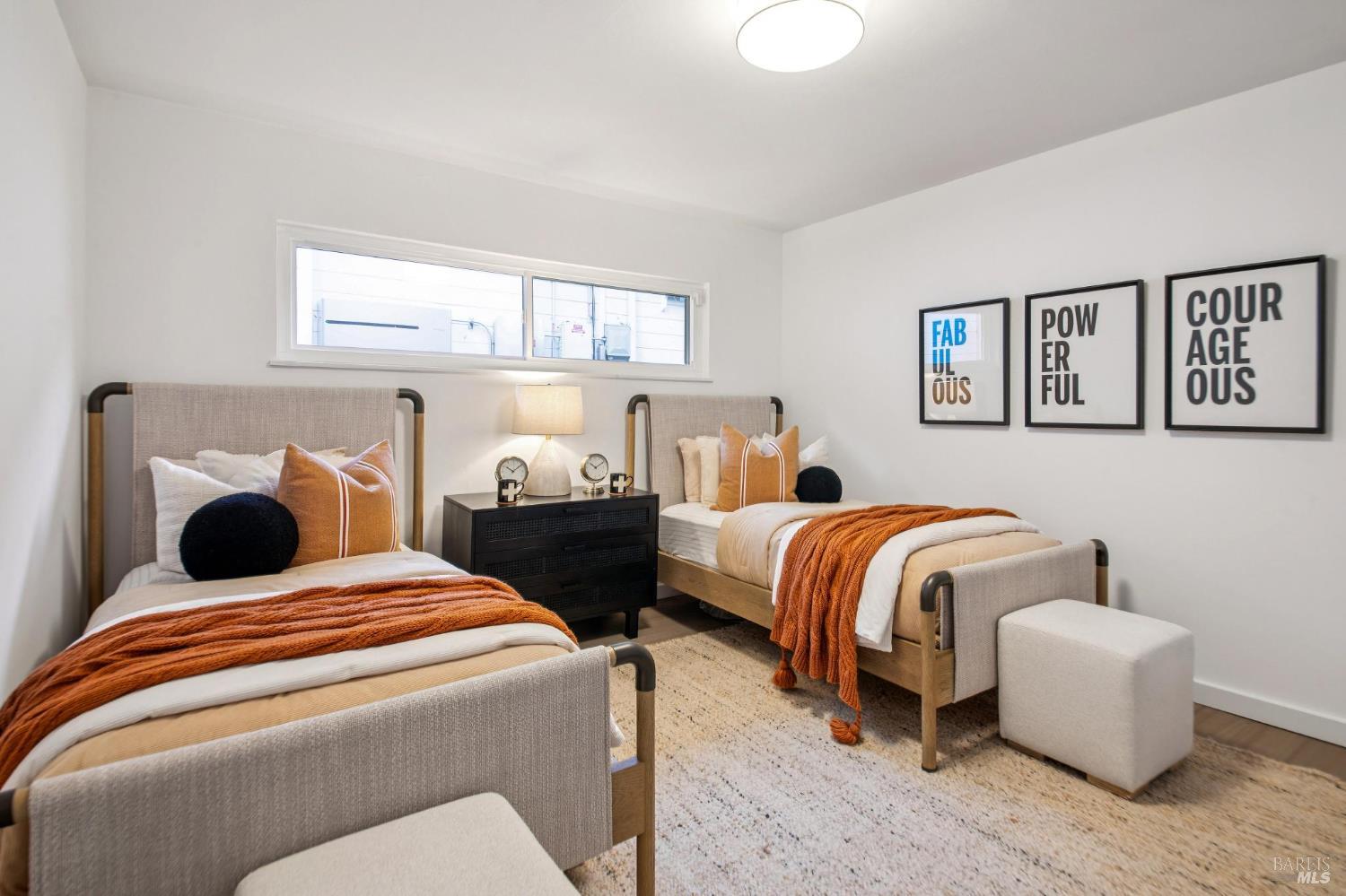 Detail Gallery Image 20 of 36 For 602 Chapman Dr, Corte Madera,  CA 94925 - 4 Beds | 3 Baths