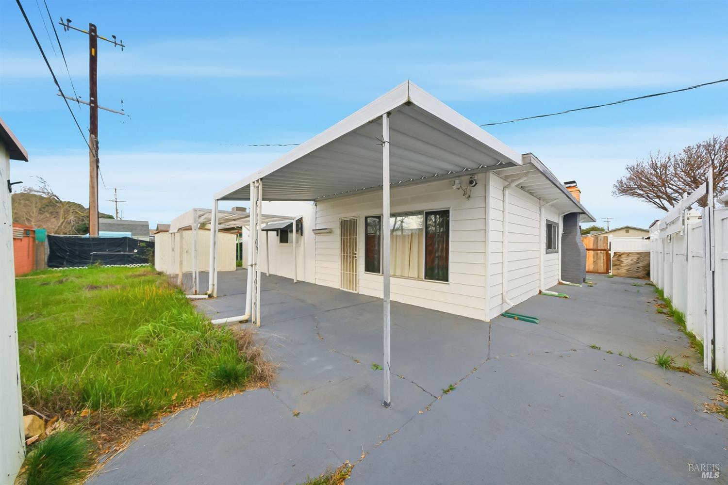 Detail Gallery Image 6 of 7 For 1625 Minnesota St, Fairfield,  CA 94533 - 3 Beds | 2 Baths