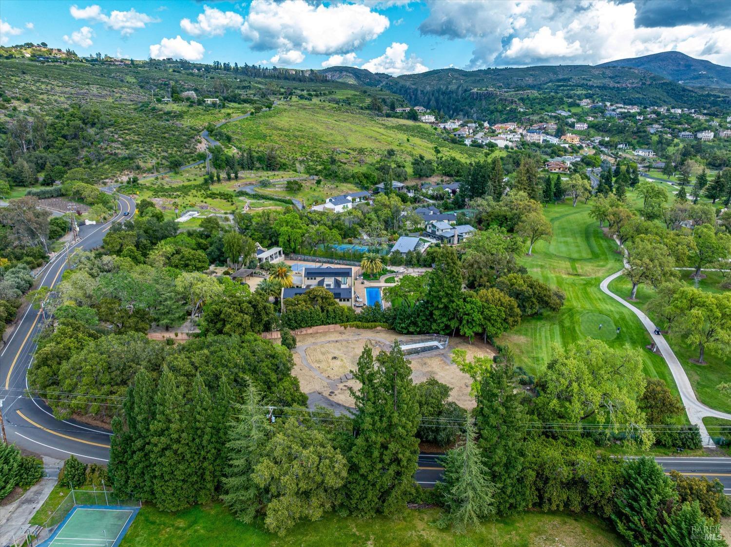 Detail Gallery Image 4 of 12 For 1990 Atlas Peak Rd, Napa,  CA 94558 - – Beds | – Baths