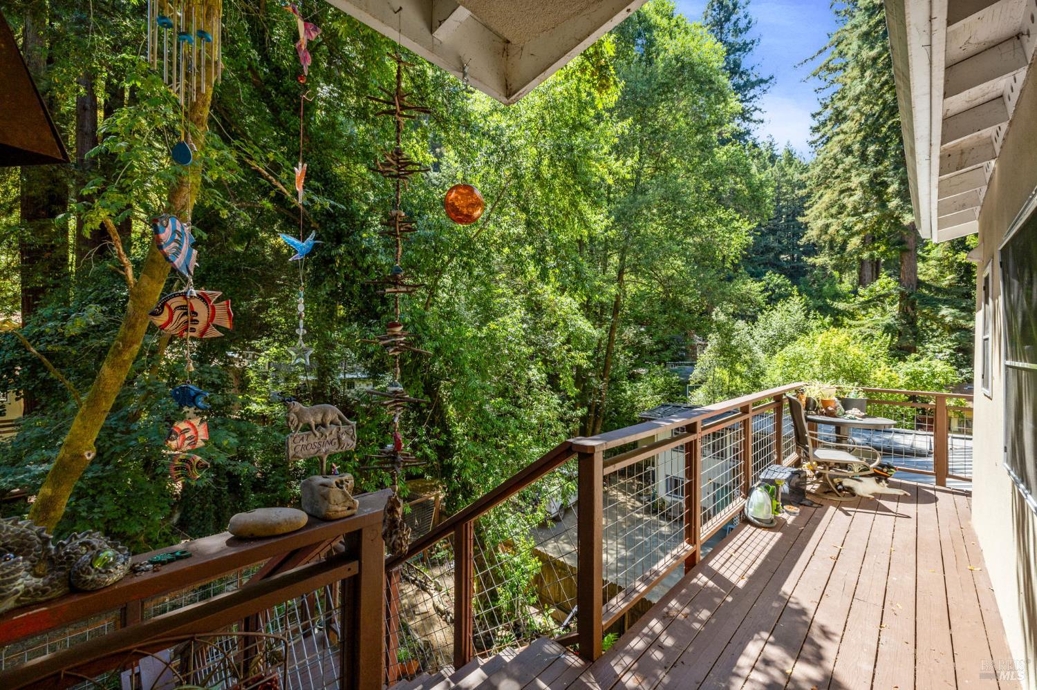 Detail Gallery Image 16 of 19 For 14446 Old Cazadero Rd, Guerneville,  CA 95446 - 6 Beds | 3 Baths