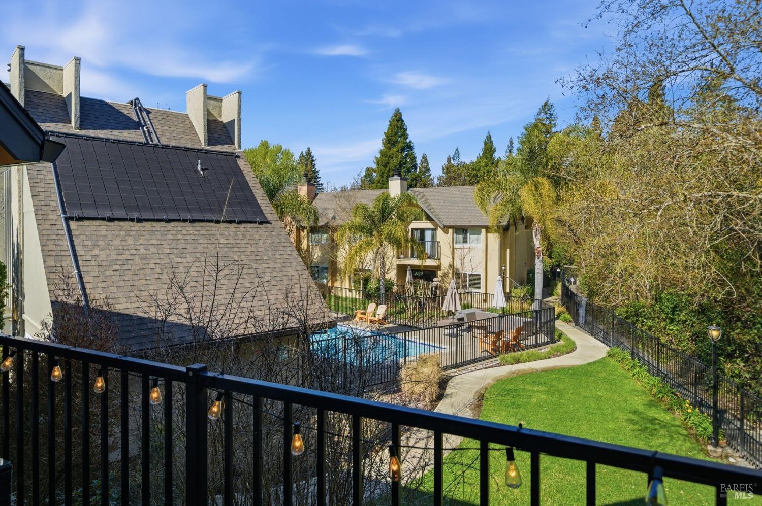 Detail Gallery Image 21 of 34 For 202 Foss Creek Cir #D,  Healdsburg,  CA 95448 - 1 Beds | 1 Baths