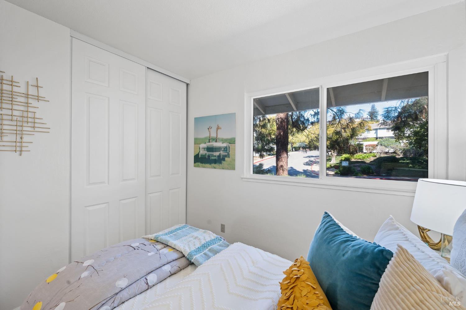 Detail Gallery Image 19 of 24 For 138 Warwick Dr #77,  Benicia,  CA 94510 - 3 Beds | 1/1 Baths