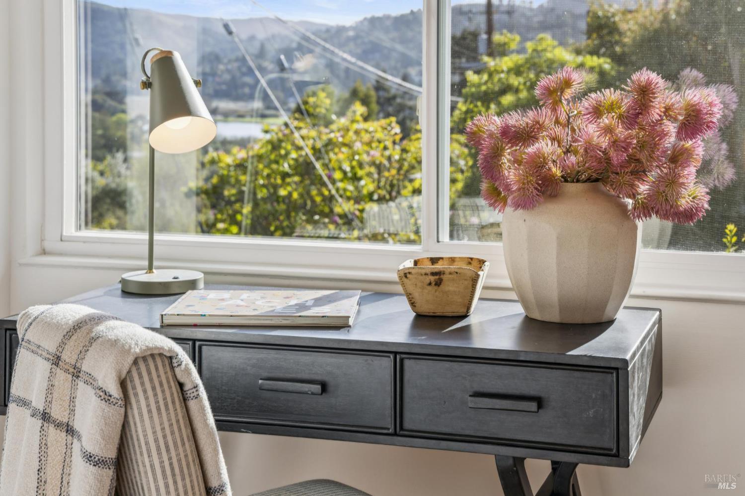 Detail Gallery Image 39 of 67 For 3 Longfellow Rd, Mill Valley,  CA 94941 - 4 Beds | 3 Baths