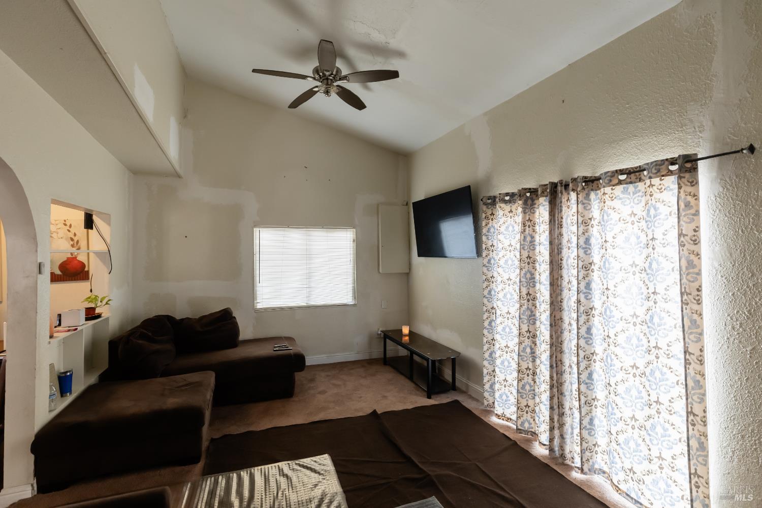 Detail Gallery Image 17 of 24 For 1500 Harrison St, Fairfield,  CA 94533 - 4 Beds | 2 Baths