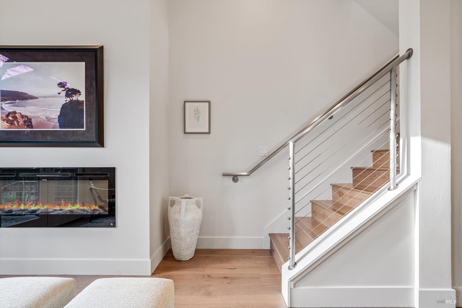 Detail Gallery Image 17 of 36 For 532 Grove St, Healdsburg,  CA 95448 - 2 Beds | 1/1 Baths