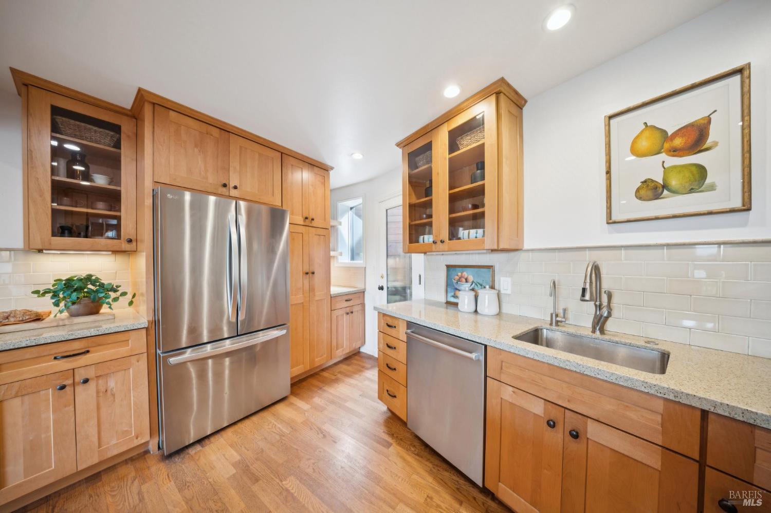 Detail Gallery Image 16 of 50 For 148 California Ave, Mill Valley,  CA 94941 - 3 Beds | 2 Baths