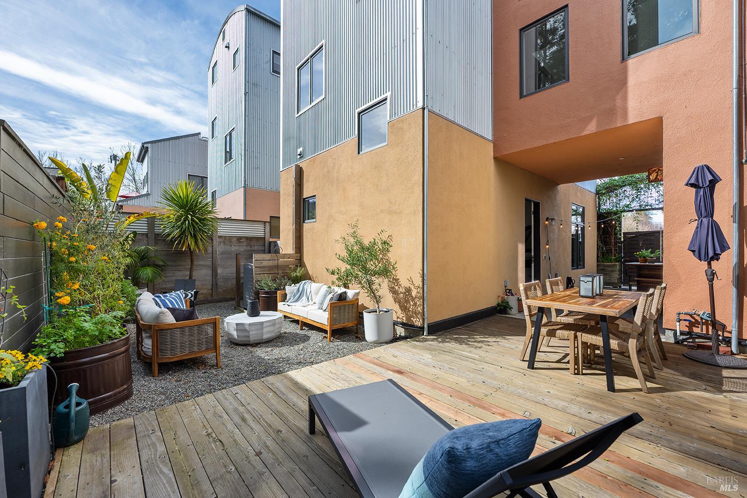 Detail Gallery Image 54 of 56 For 105 G St, Petaluma,  CA 94952 - 3 Beds | 3 Baths