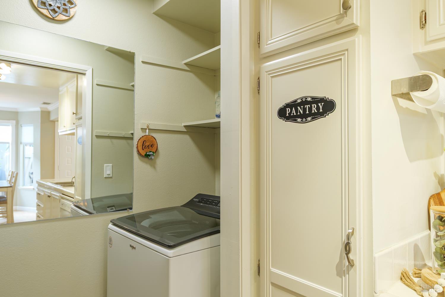 Detail Gallery Image 24 of 30 For 305 Silvio Ln, Novato,  CA 94947 - 2 Beds | 1 Baths