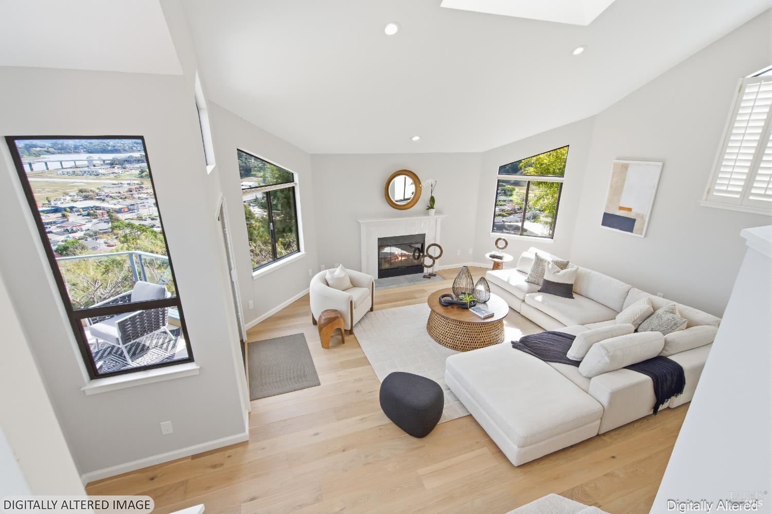 Detail Gallery Image 5 of 51 For 291 Greene St, Mill Valley,  CA 94941 - 3 Beds | 2/1 Baths