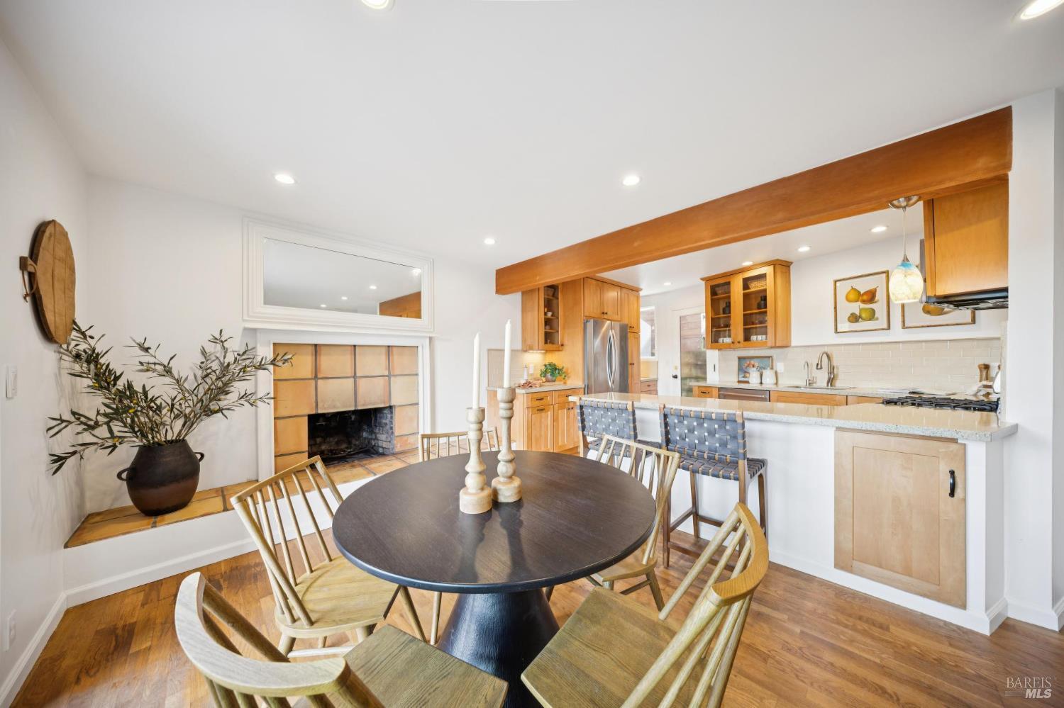 Detail Gallery Image 12 of 50 For 148 California Ave, Mill Valley,  CA 94941 - 3 Beds | 2 Baths