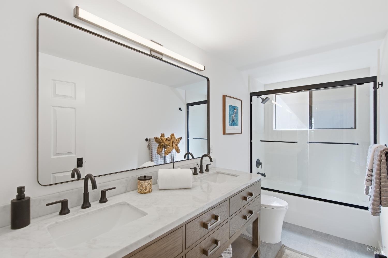 Detail Gallery Image 47 of 51 For 291 Greene St, Mill Valley,  CA 94941 - 3 Beds | 2/1 Baths