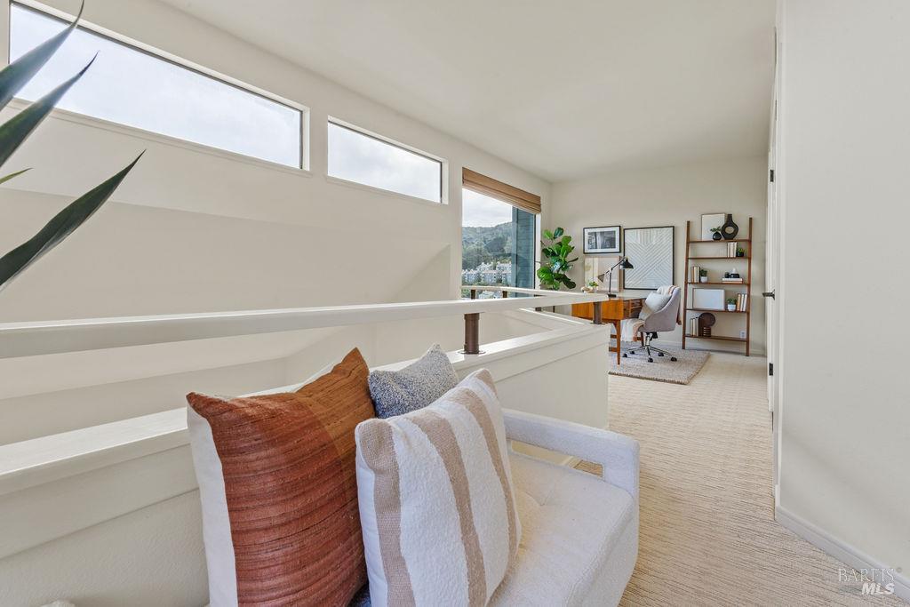 Detail Gallery Image 20 of 48 For 91 Stanford Way, Sausalito,  CA 94965 - 2 Beds | 2/1 Baths