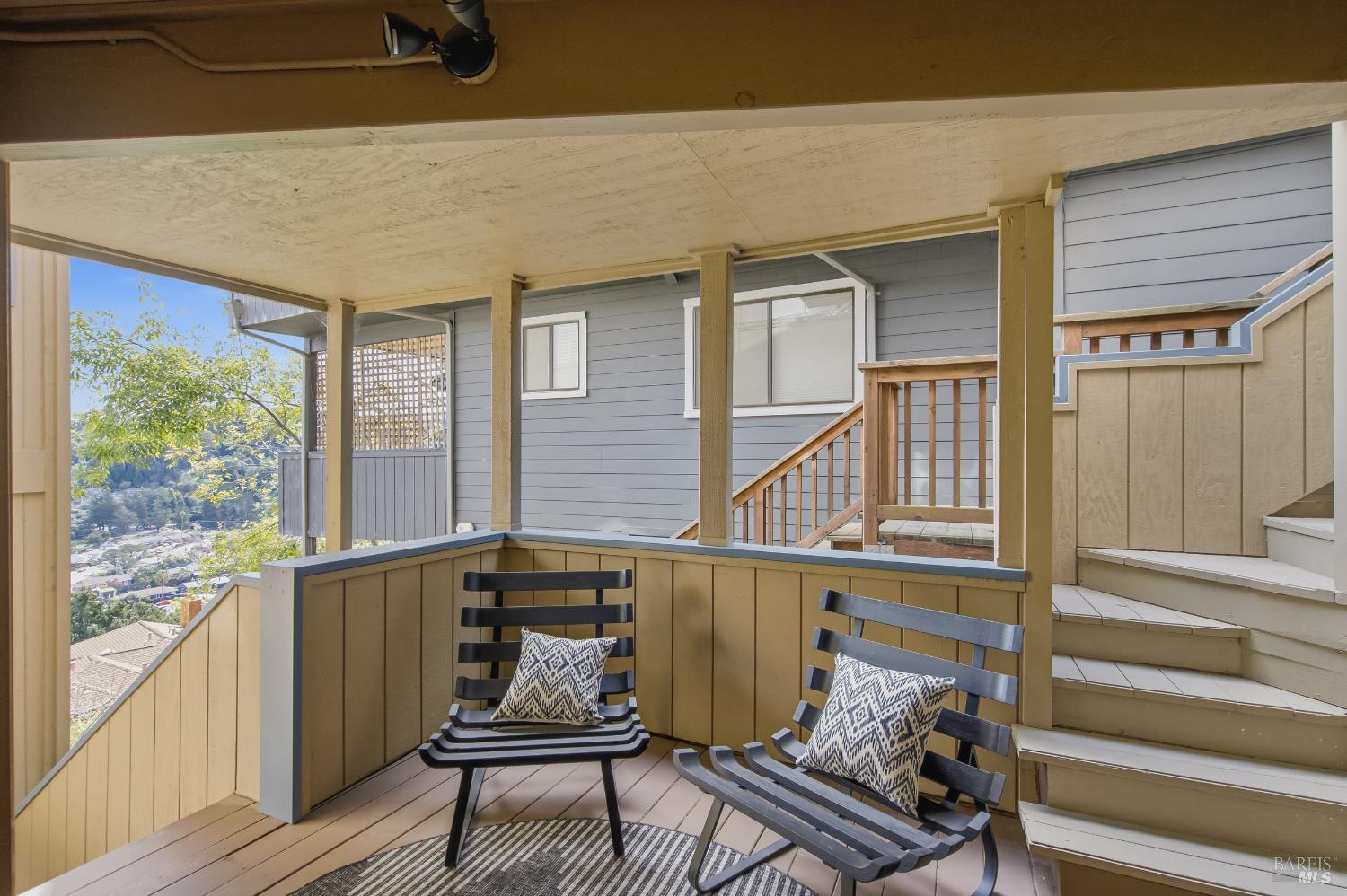 Detail Gallery Image 31 of 51 For 291 Greene St, Mill Valley,  CA 94941 - 3 Beds | 2/1 Baths