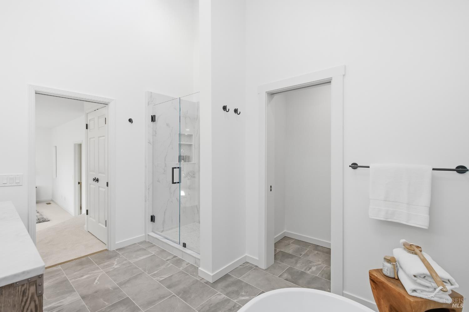 Detail Gallery Image 45 of 51 For 291 Greene St, Mill Valley,  CA 94941 - 3 Beds | 2/1 Baths