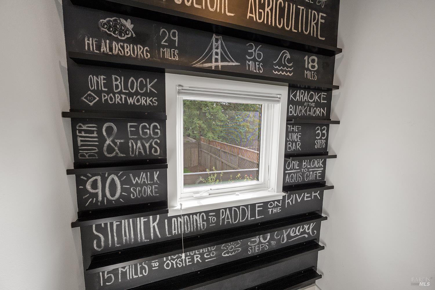 Detail Gallery Image 50 of 56 For 105 G St, Petaluma,  CA 94952 - 3 Beds | 3 Baths