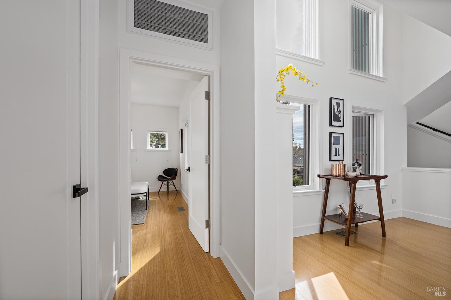 Detail Gallery Image 27 of 56 For 105 G St, Petaluma,  CA 94952 - 3 Beds | 3 Baths