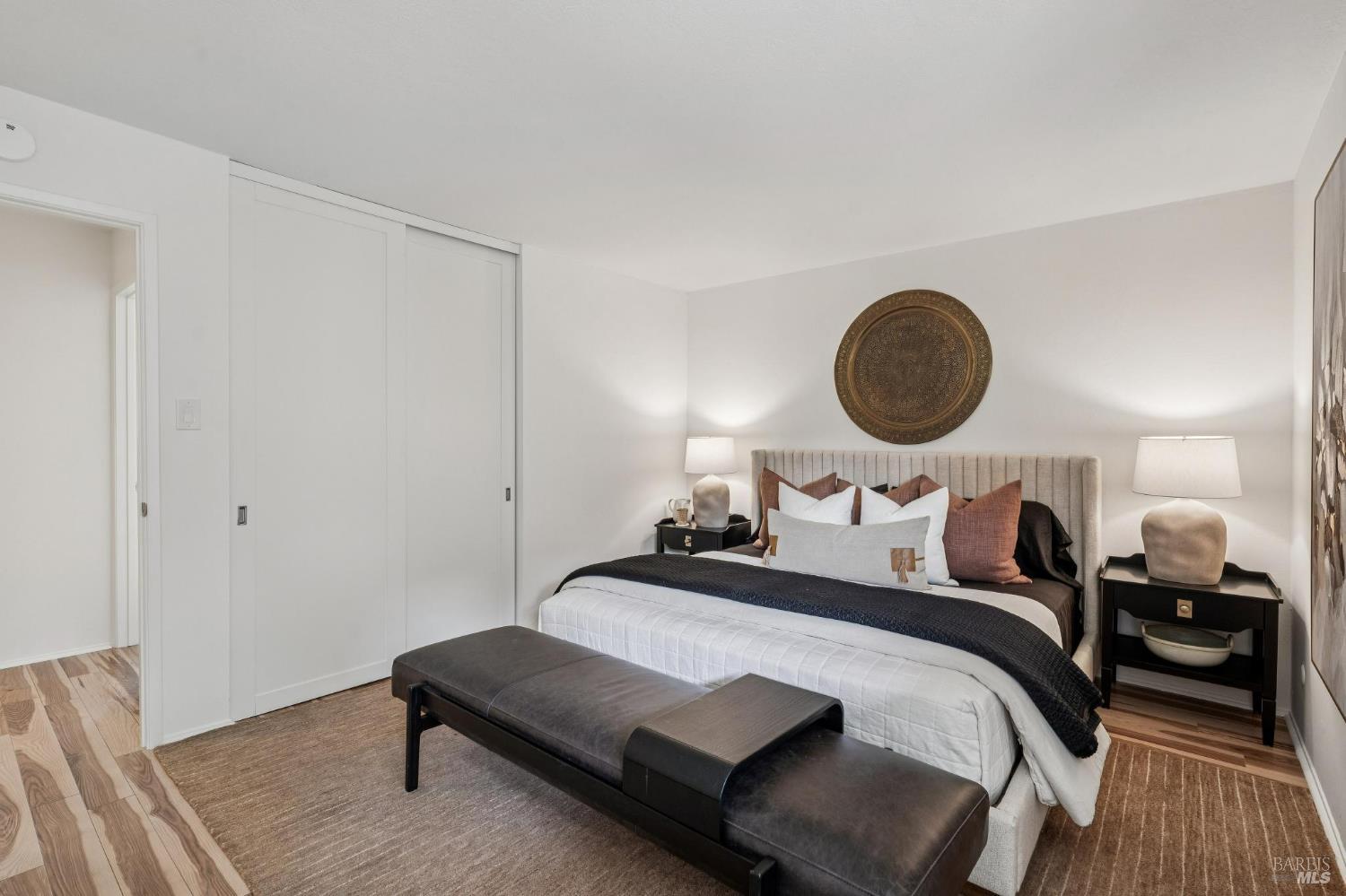 Detail Gallery Image 16 of 28 For 24 Roundtree Blvd, San Rafael,  CA 94903 - 2 Beds | 1/1 Baths