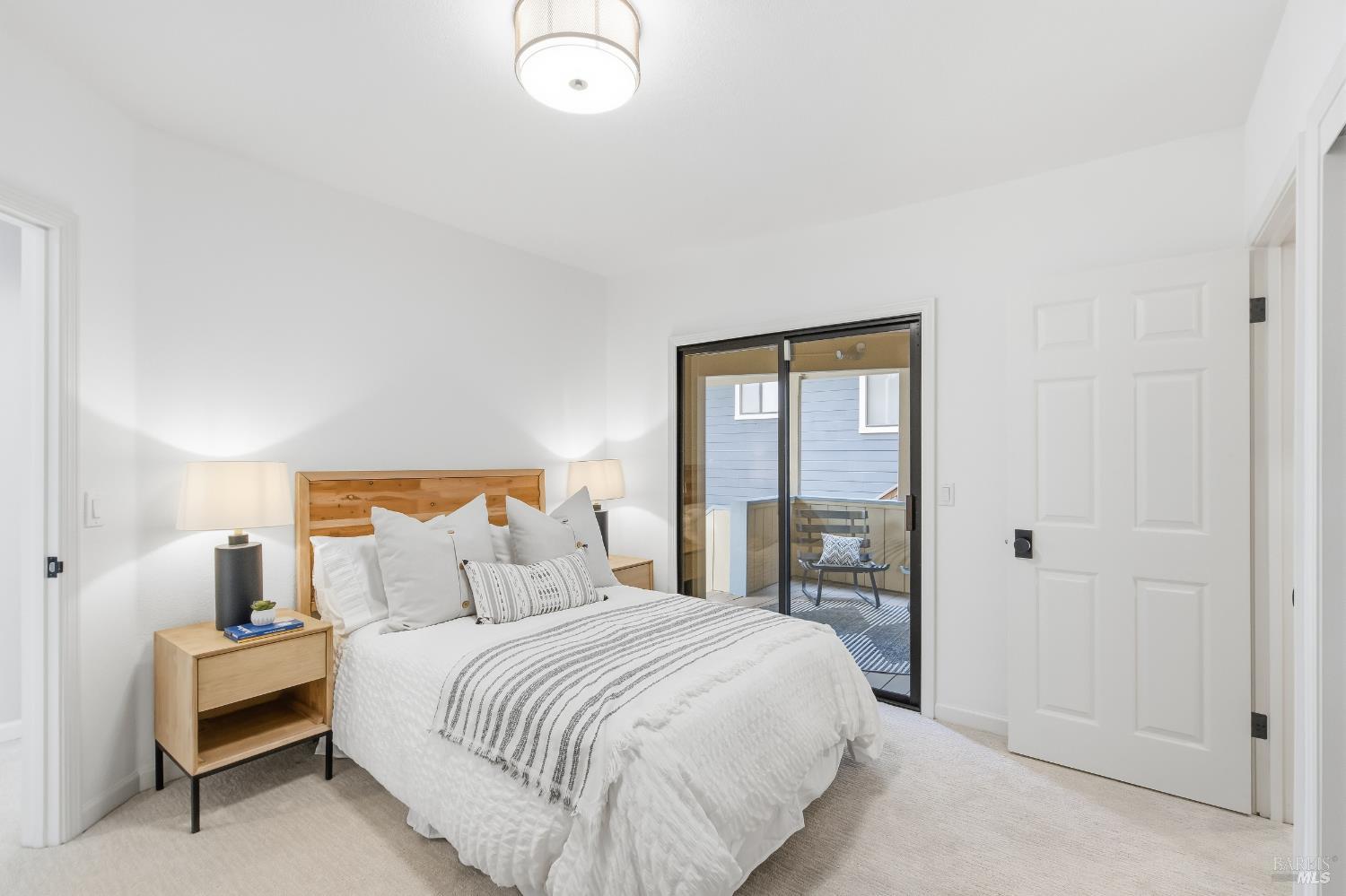 Detail Gallery Image 30 of 51 For 291 Greene St, Mill Valley,  CA 94941 - 3 Beds | 2/1 Baths