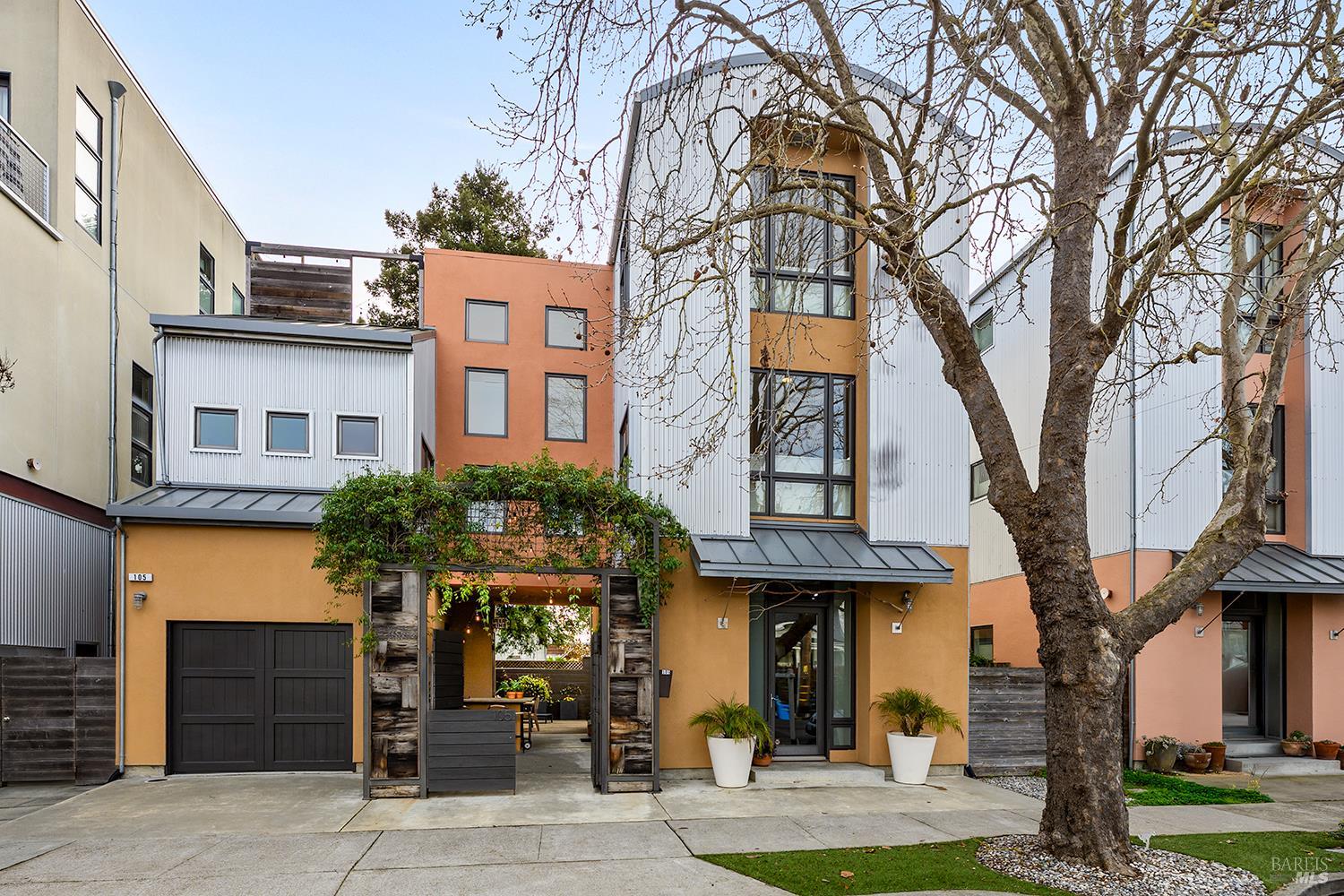 Front Image Thumbnail for BA326013116