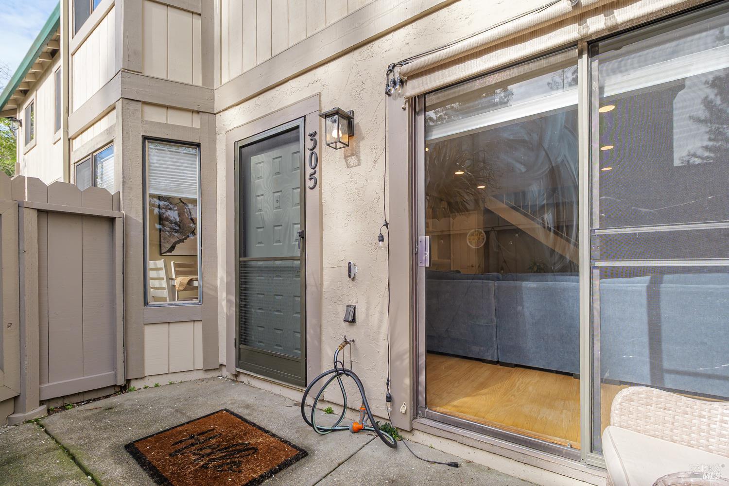 Detail Gallery Image 26 of 30 For 305 Silvio Ln, Novato,  CA 94947 - 2 Beds | 1 Baths