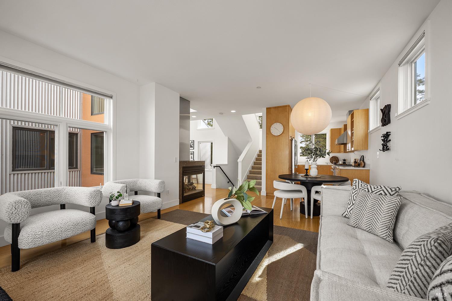 Detail Gallery Image 18 of 56 For 105 G St, Petaluma,  CA 94952 - 3 Beds | 3 Baths