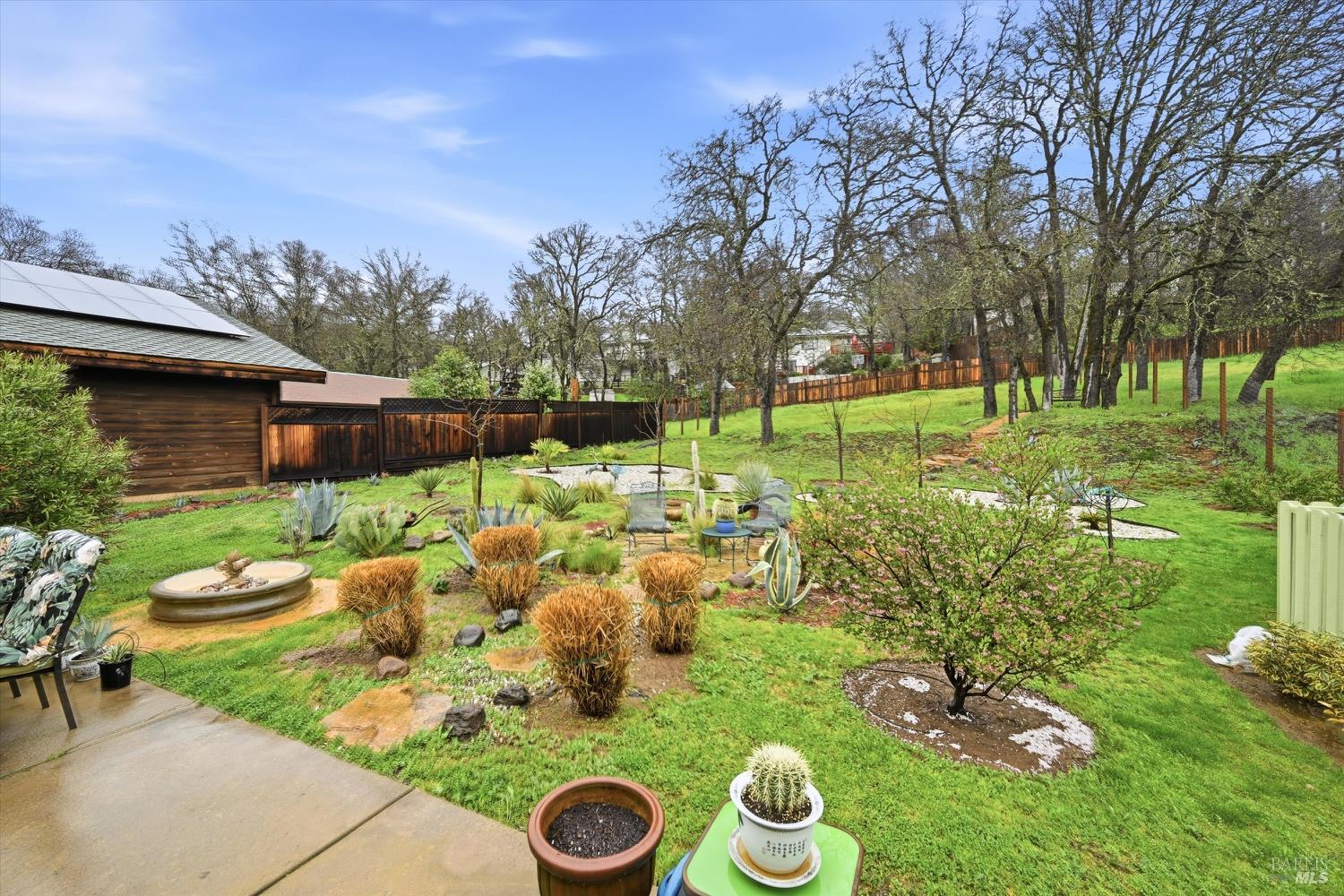 Detail Gallery Image 19 of 27 For 19072 Hidden Valley Rd, Hidden Valley Lake,  CA 95467 - 3 Beds | 2 Baths