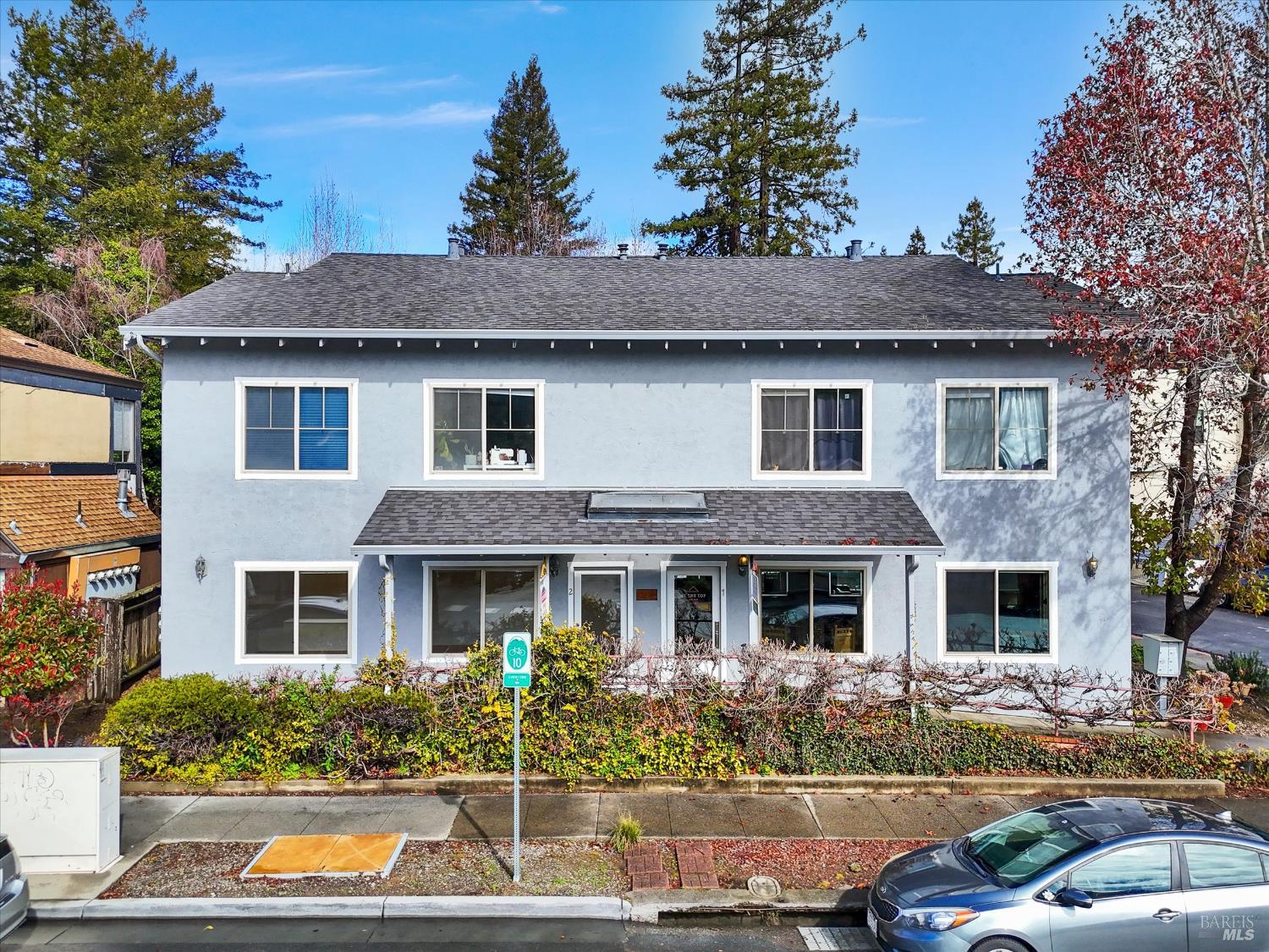 Detail Gallery Image 2 of 12 For 219 E Blithedale Ave, Mill Valley,  CA 94941 - – Beds | – Baths