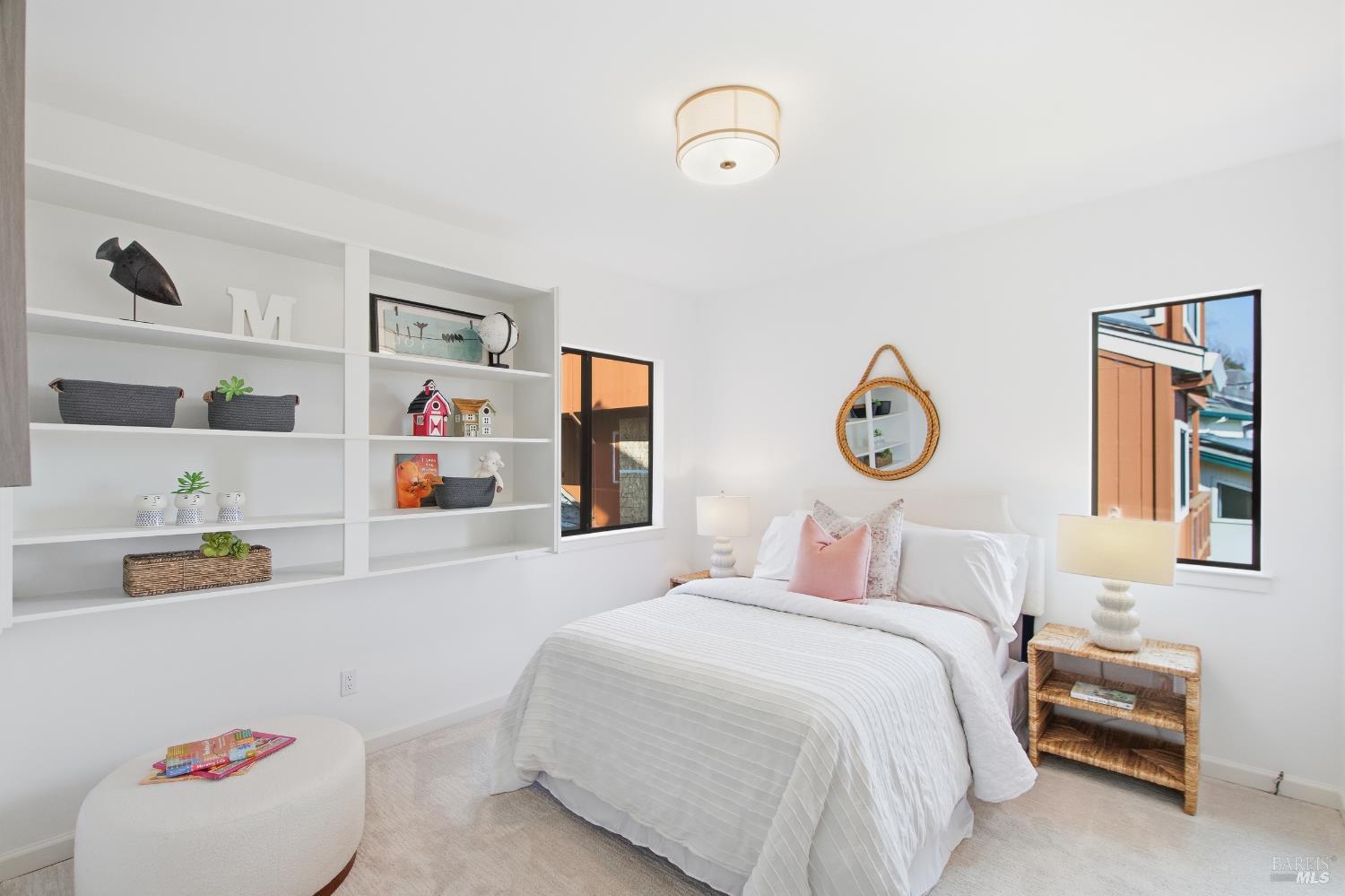 Detail Gallery Image 25 of 51 For 291 Greene St, Mill Valley,  CA 94941 - 3 Beds | 2/1 Baths