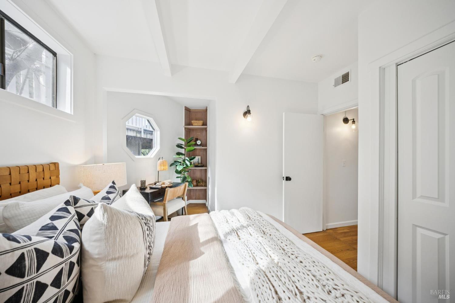 Detail Gallery Image 20 of 50 For 148 California Ave, Mill Valley,  CA 94941 - 3 Beds | 2 Baths