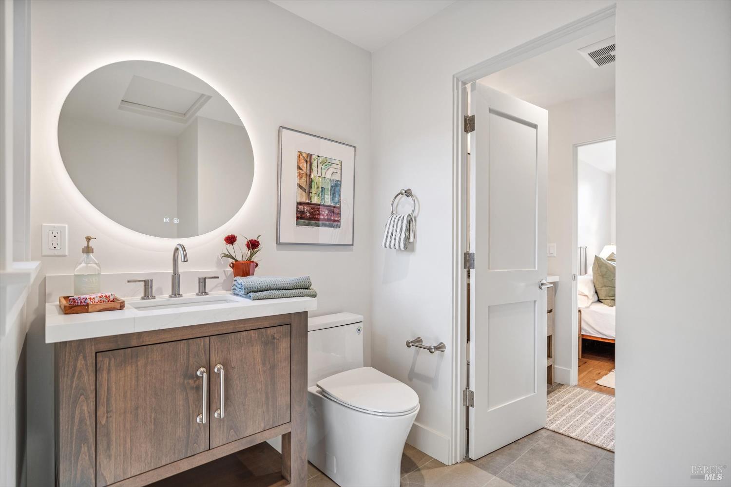 Detail Gallery Image 29 of 36 For 532 Grove St, Healdsburg,  CA 95448 - 2 Beds | 1/1 Baths